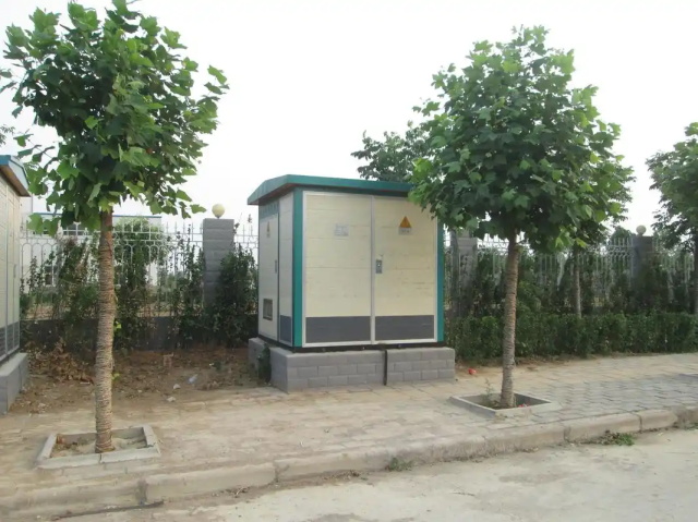 岫岩1000KVA欧式箱式变压器